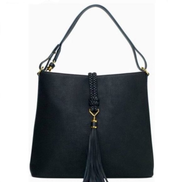 Stella & Dot Handbags - Stella & Dot Hayes Crossbody Bag